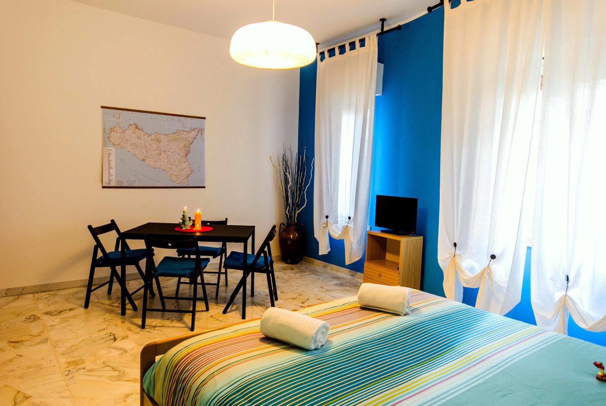 Naxos Sea Holiday Apartments Giardini Naxos Kültér fotó